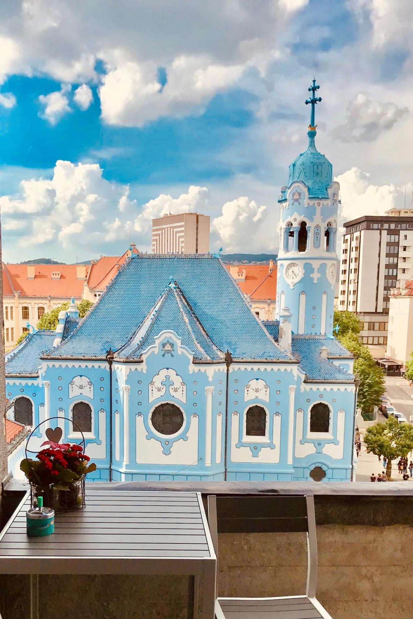 Blue Church Views - Central, Quiet, Bright - 4Th Floor Corner Apartment 125M2 Братислава Екстериор снимка