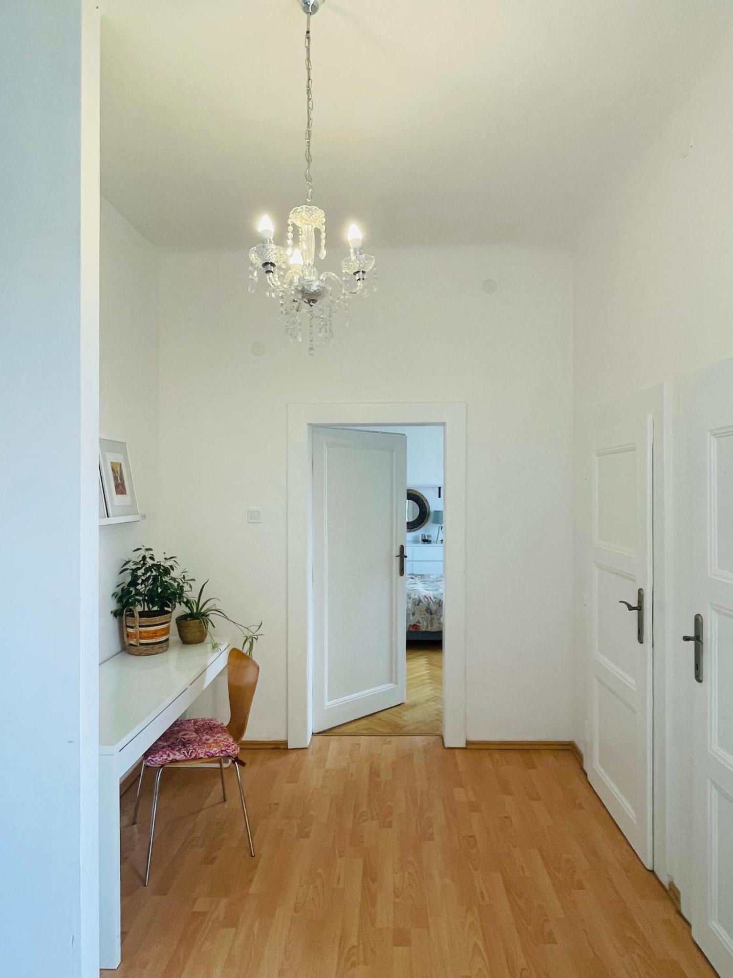 Blue Church Views - Central, Quiet, Bright - 4Th Floor Corner Apartment 125M2 Братислава Екстериор снимка