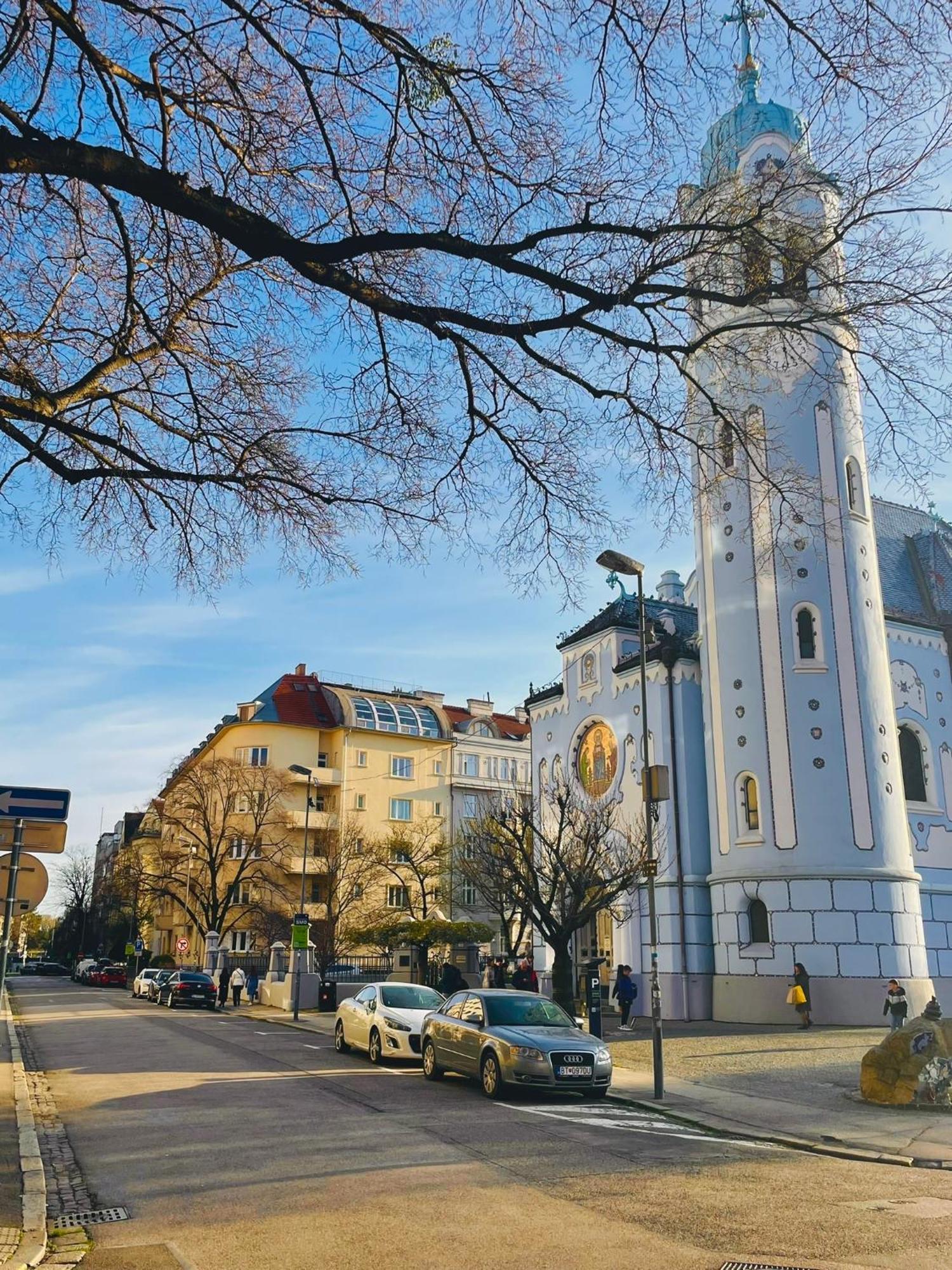 Blue Church Views - Central, Quiet, Bright - 4Th Floor Corner Apartment 125M2 Братислава Екстериор снимка